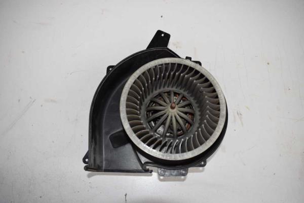 VENTILATEUR DE CHAUFFAGE VW / AUDI / SEAT / SKODA - Vue 1